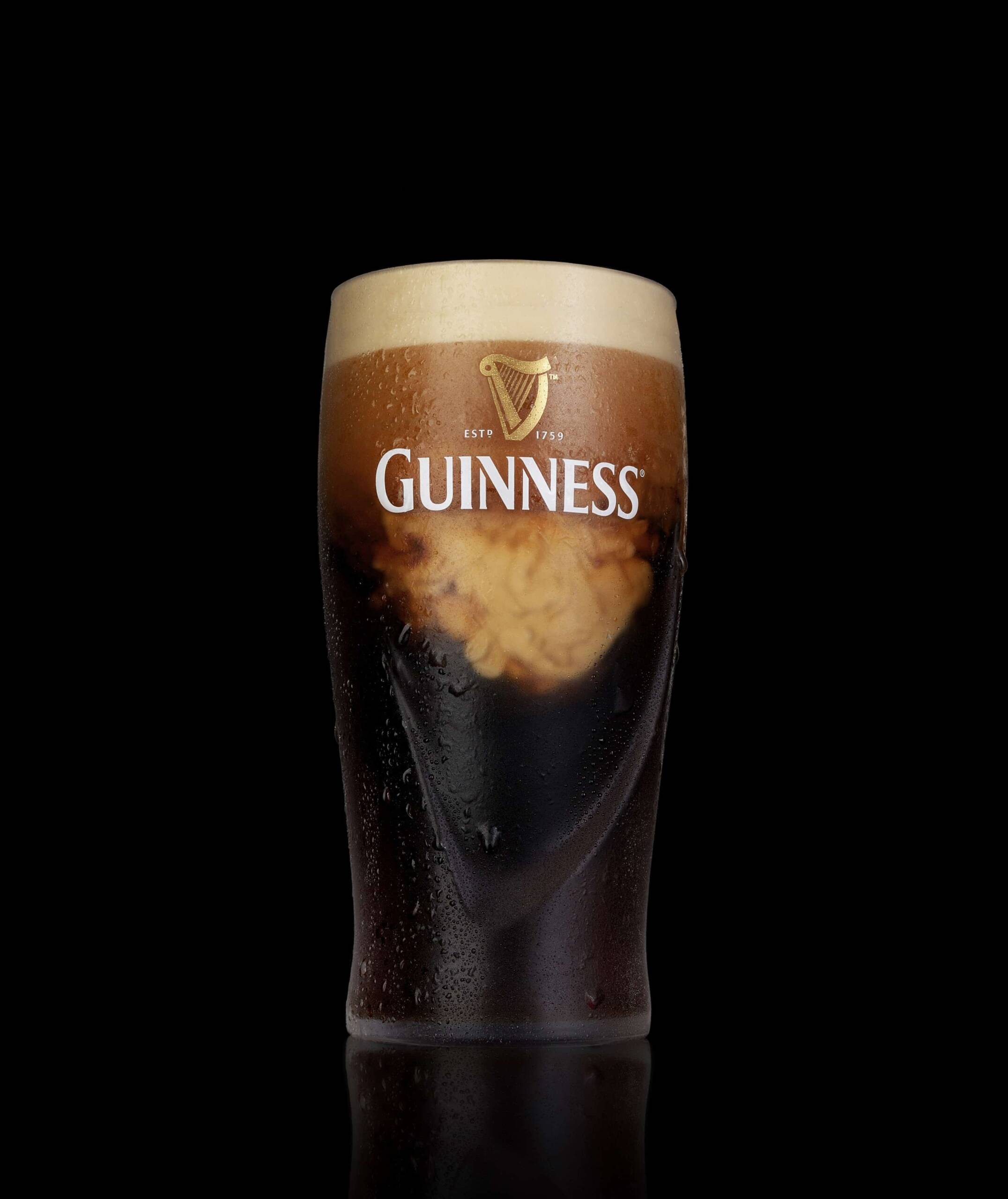 Guinness Draught z kremową pianą serwowany w La Musica Club