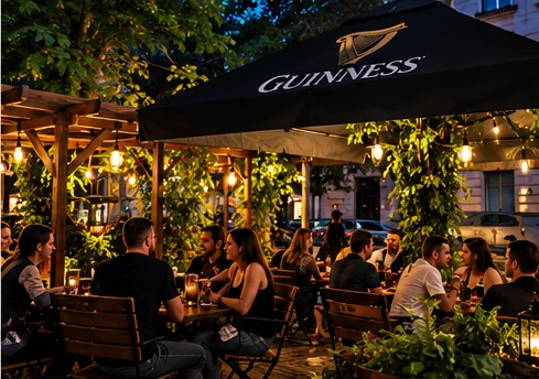 Ogródek La Musica w Legnicy z Guinnessem i wieczorną atmosferą