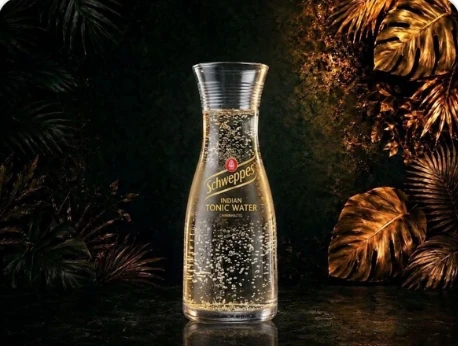 Karafka Schweppes Indian Tonic