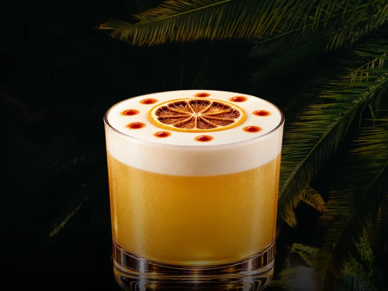 Whisky Sour – cocktail at La Musica Cocktail Bar & Social Club in Legnica